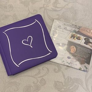 7 x 7 Creative Memories Triumph Purple w/Silver Heart Album & Page protectors